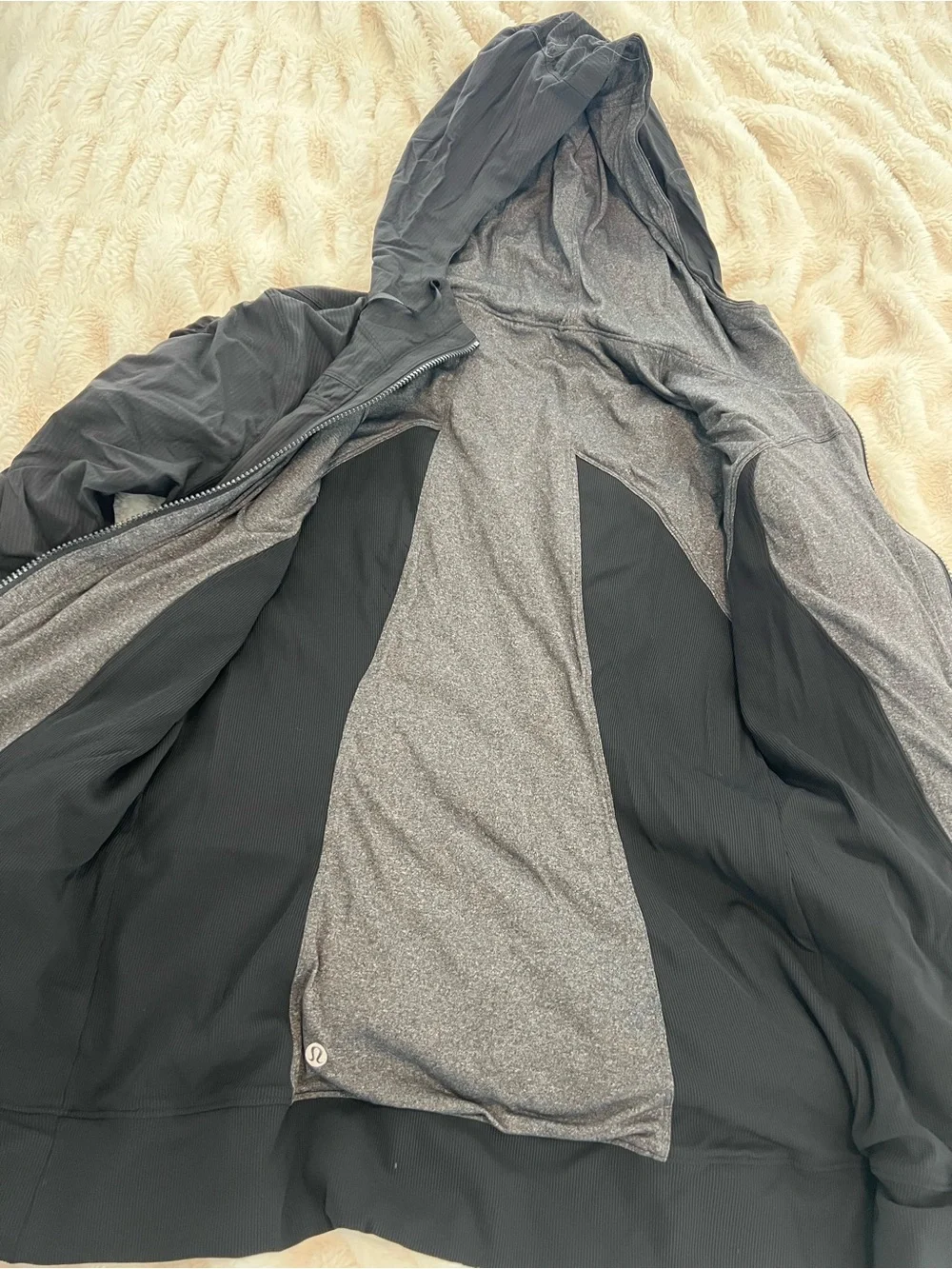 lululemon athletica Black Hooded Utility Jacket - Picture 2 of 3